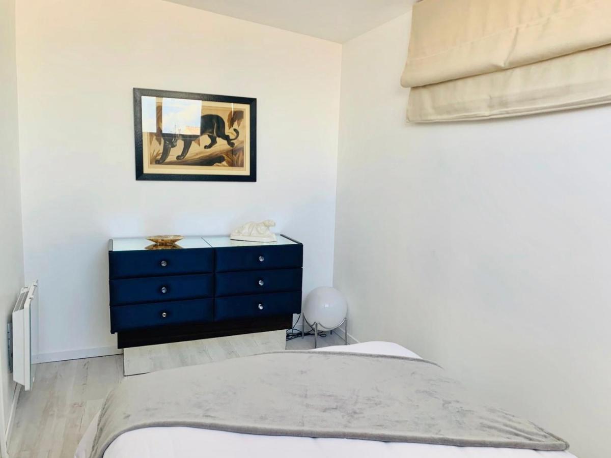 Les Remparts Antibes Location Apartamento Exterior foto