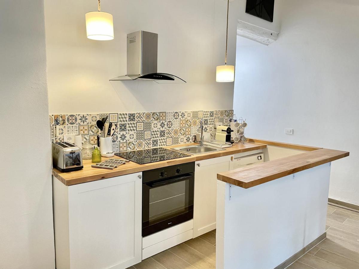 Les Remparts Antibes Location Apartamento Exterior foto